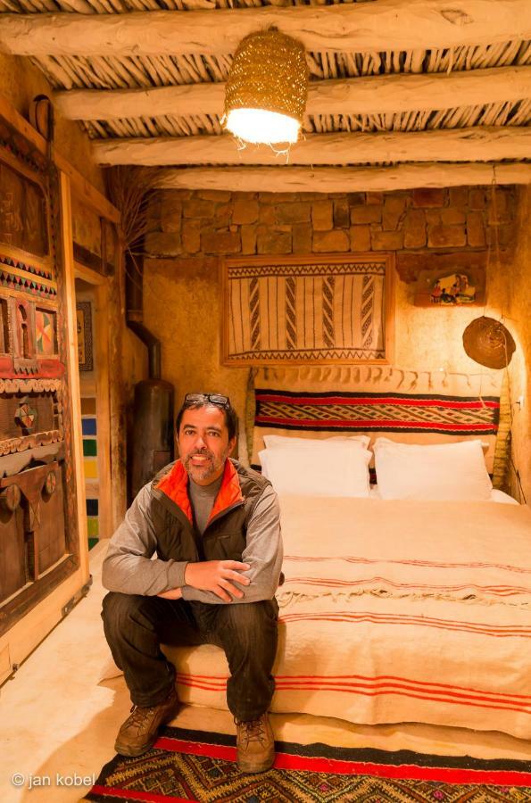 Bed and Breakfast Dar Kamalchaoui à Bhalil Extérieur photo